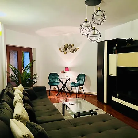 07 With Panoramic View Апартаменти