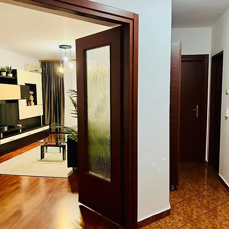 07 With Panoramic View Апартаменти *