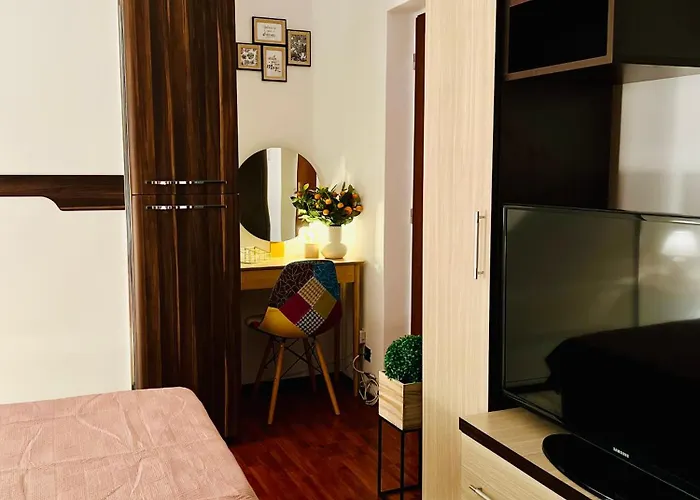 07 With Panoramic View