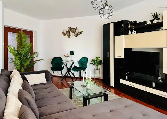 07 With Panoramic View Апартаменты *