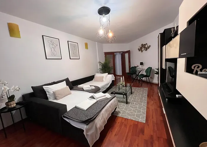 07 With Panoramic View