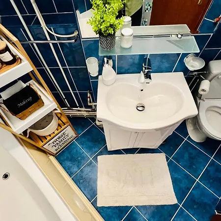 07 With Panoramic View *