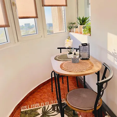 07 With Panoramic View *