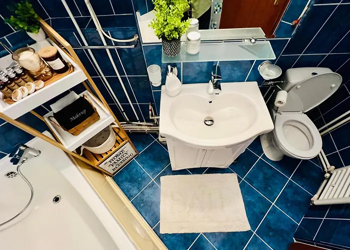 07 With Panoramic View *